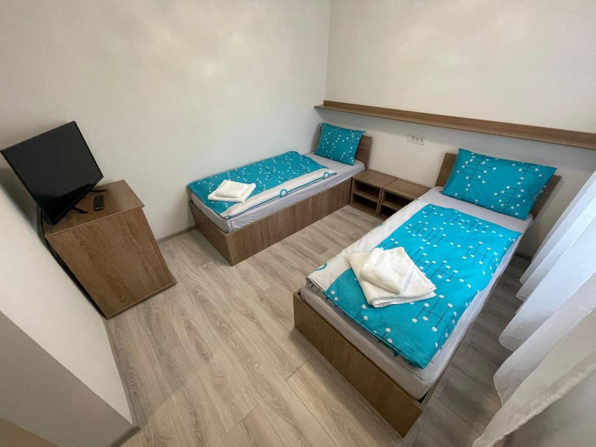 Hotel Le Baron Temeşvar Dış mekan fotoğraf