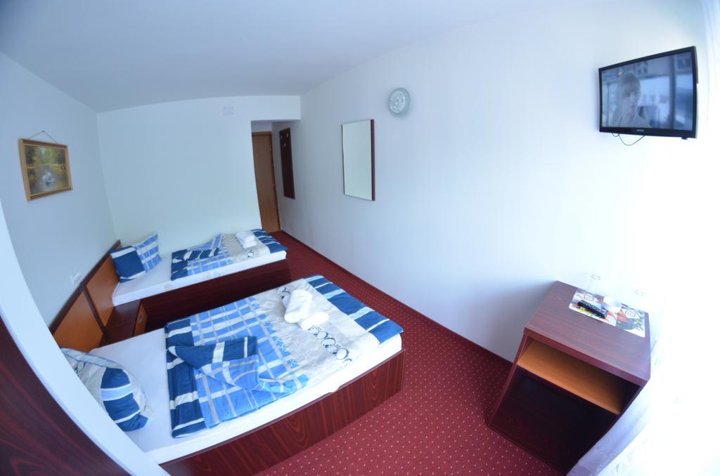 Hotel Le Baron Temeşvar Oda fotoğraf