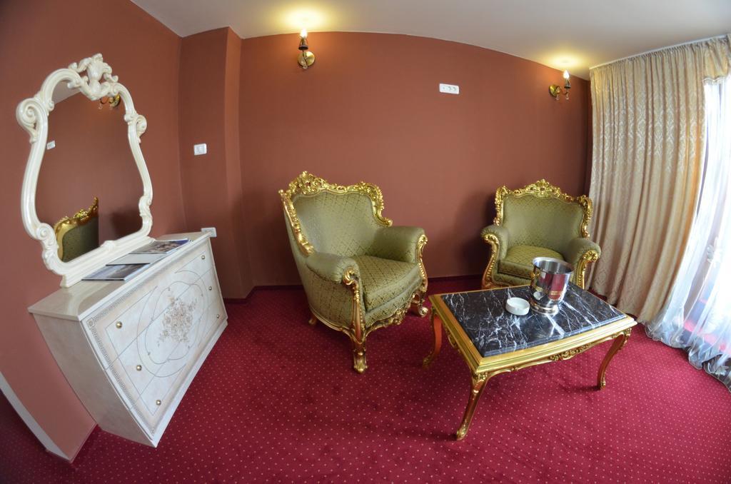 Hotel Le Baron Temeşvar Oda fotoğraf