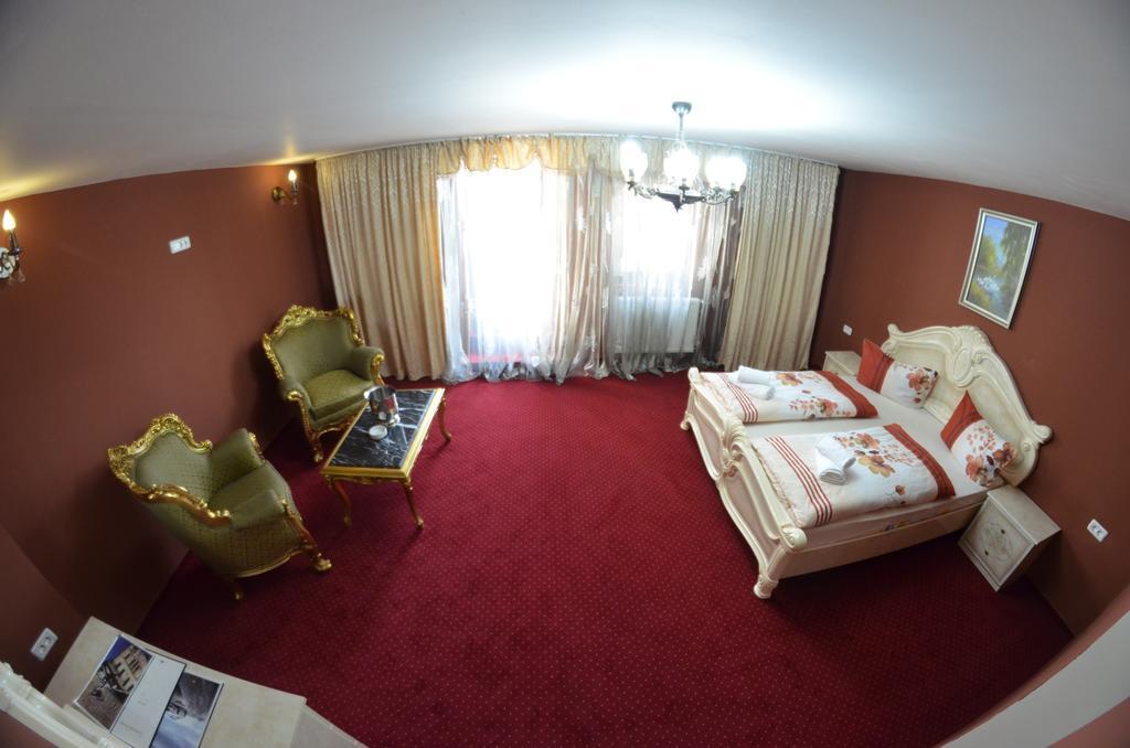 Hotel Le Baron Temeşvar Oda fotoğraf