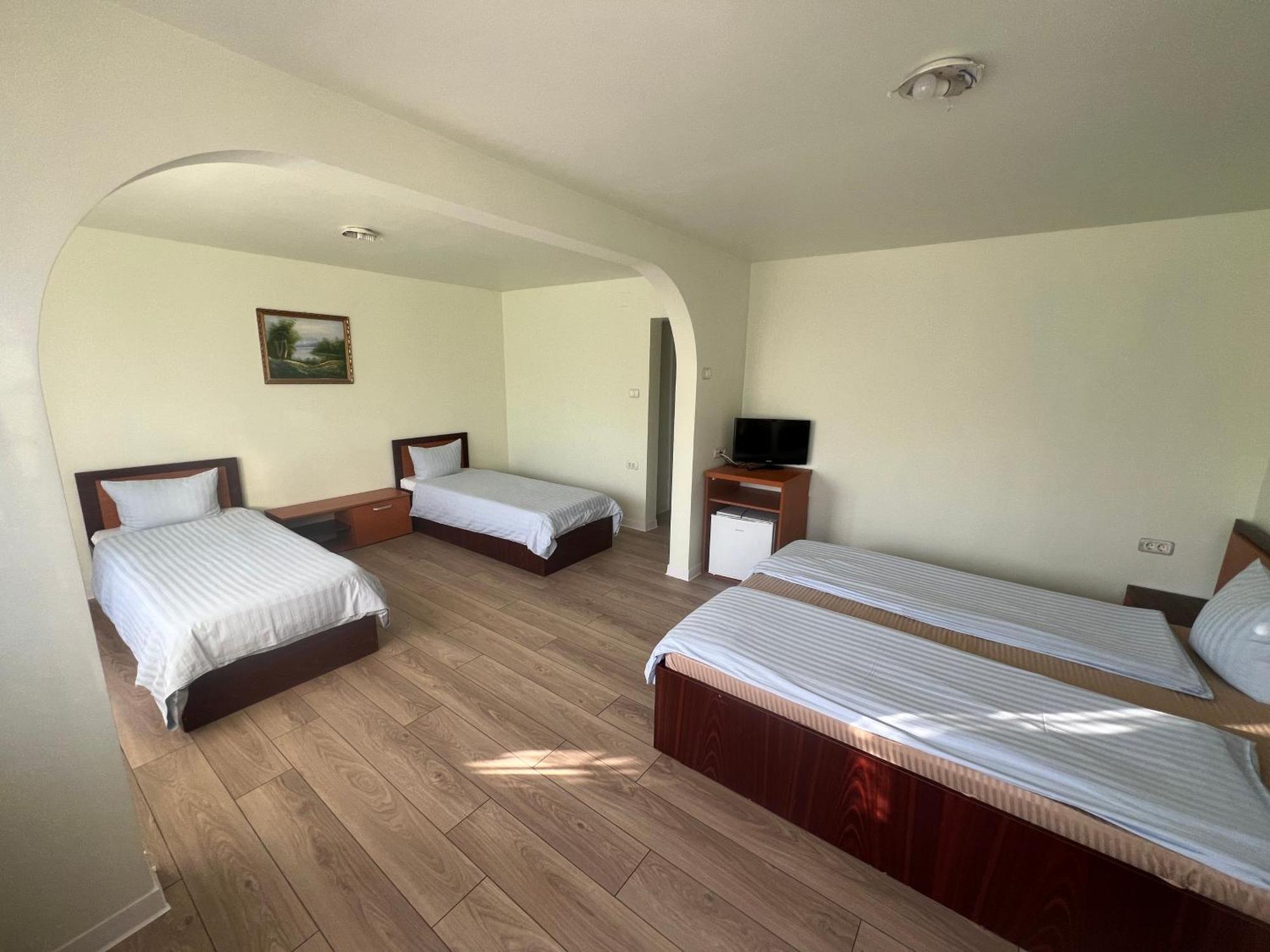 Hotel Le Baron Temeşvar Dış mekan fotoğraf
